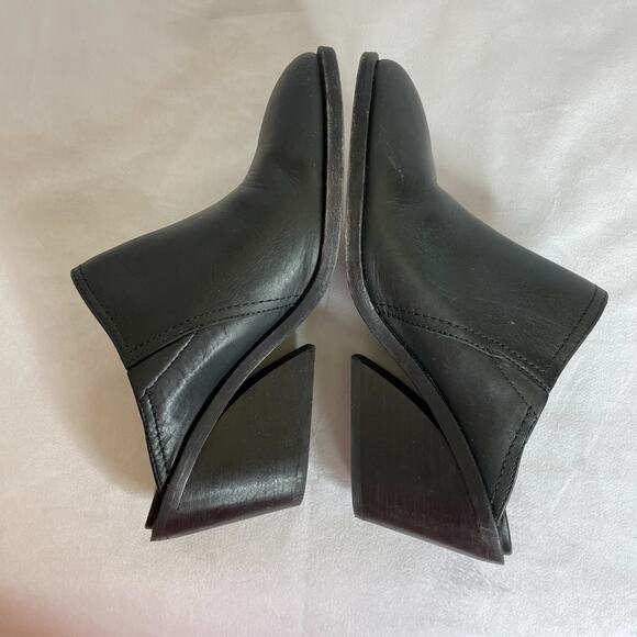 Women's 8.5 Frye Serena Mules Black Leather Wedge Sandals Shoes Western - Picture 9 of 10